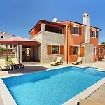 Ferienhaus House Jurman *