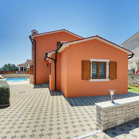 Casa Jurman Holiday home *